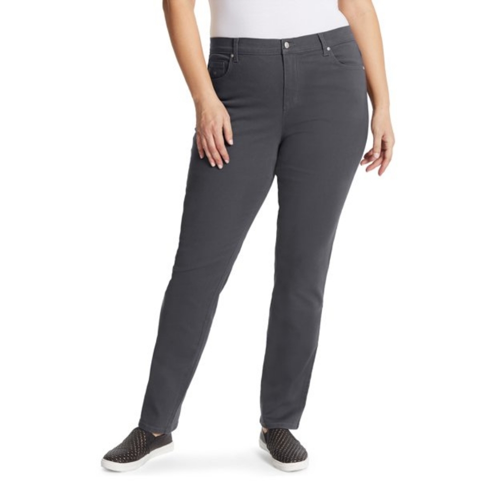 NWT Gloria Vanderbilt Amanda Jeans Sz18 Short